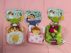 クレヨンしんちゃん、しんちゃん、ひまわり、布団、キーホルダー