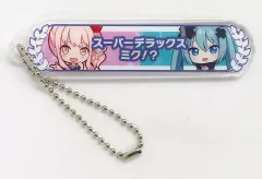 【中古】キーホルダー 暁山瑞希＆閉ざされた窓のセカイの初音ミク アクリル称号キーホルダー 「劇場版プロジェクトセカイ 壊れたセカイと歌えないミク」 入場者特典 第12弾 第16週目