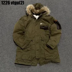 NEPA カーキ色 マウンテンパーカー アウター ダウン