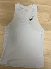 ナイキ エアロスイフト シングレット Sサイズ 出品