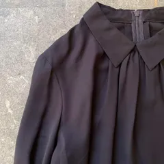 85 アナイ ANAYI ブラウス シャツ トップス　レディース　blouse　shirt　Tops　ladies 無地 エレガント お呼ばれ　デート　オフィスカジュアル　食事会　可愛い　お出かけ　上品　無地