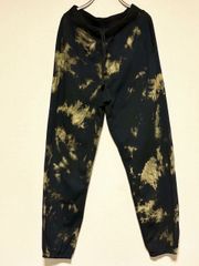 Item thumbnail for item 977071f3-a7dc-45c0-a4e8-8b04b4aa7fc3