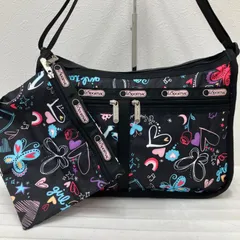 7909　LeSportsac　レスポートサック　ショルダーバッグ　デラックスエブリデイ　ブラック　黒　蝶々　バタフライ　パピヨン　ハート　レディース　軽量　カジュアル　シンプル　ポケット多数