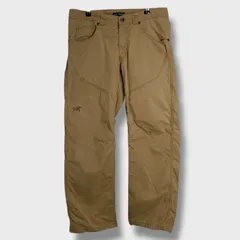 00s Arcteryx アークテリクス　立体裁断　カーゴパンツ 膝パッチ　M 00s Arcteryx アークテリクス 立体裁断 カーゴパンツ 膝パッチ M