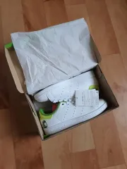 新品 アディダス ディズニー スタンスミス ザ ローグ グリーン