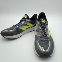 Item thumbnail for item 44365424-0d0a-41a5-acb7-9b733ea331e8