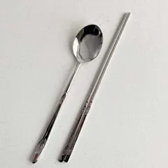 韓国スジョセット・ステンレス箸セット うず巻 (箸、スプーン)■sujo-17-s【ステンレス】【箸】【丈夫】【おすすめ】【韓国雑貨】【キッチン雑貨】【セット】【軽い】【プレゼント】