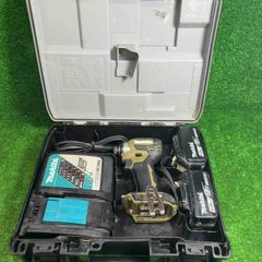 Item thumbnail for item c97fcaa5-3c6e-4eb1-9791-183620745797