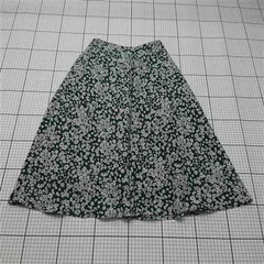 ◇ ⊂ テチチ Te chichi 花柄フレアスカート グリーン系 Mサイズ レディース E  【1510240016710】