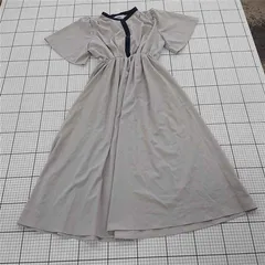 ◇ ⊂ ワンピース ナチュラルクチュール natural couture パールボタンワンピース グレー系 レディース E  【1511060027481】