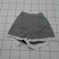 ◇ ⊂ pium ギンガムチェック フリルショートパンツ レディース ブラック ホワイト系 E  【1511110040309】