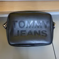 美品✨TOMMY JEANS トミージーンズ ショルダーバッグ カメラバッグ 黒 ブラック　　管理番号SC017のサムネイル