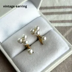 05005ヴィンテージ シンプルパールのゆらゆらイヤリング