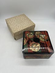 Item thumbnail for item fb503c04-f4ac-4d6b-a540-34c9547f83d6