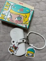 ポップマート MOLLY メガネケース