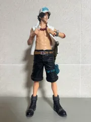 ONE PIECE エース フィギュア キング OF アーティスト 海軍