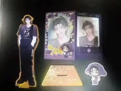 デビューできないと死ぬ病気にかかってしまいました 台湾版 キム・レビン アークス トレカ ステッカー 出品