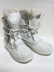 MOON BOOT】ホワイト フェイクファー スノーブーツ24.5㎝ - メルカリ
