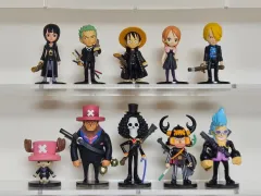 ONE PIECE フィギュア ワールドコレクタブル ストロングワールド 麦わら帽子一味 スーツ セットアップ トニートニー・チョッパー レジン 出品