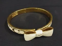 COACH コーチ シグネチャー リボン バングル ブレスレット アクセサリー レディース ゴールド系×ホワイト系 DL2928