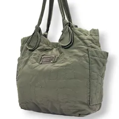 【美品】マークバイマークジェイコブス ナイロン キルティング トートバッグ ロゴ A4可 大容量 マザーズバッグ カーキ レディース MARC BY MARC JACOBS STANDARD SUPPLY 肩掛け ワンショルダー 軽量 s30