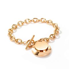 Item thumbnail for item b936d8ec-4090-4f12-bafb-468f42e17989