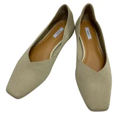 【美品】イーボル (23.5) パンプス フラットシューズ スクエアトゥ Vカット 希少デザイン