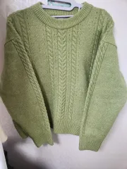 オーバーサイズ ケーブル編み ニット