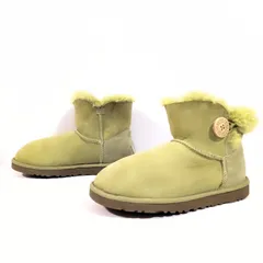 おしゃれカラー◎【UGG australia】アグ オーストラリア ムートン ブーツ ショート 3352 おしゃれ 裏毛 冬 暖かい 防寒 シンプル ロゴ カジュアル こなれ感 ゆるカジ ラクチン レディース 緑 グリーン 23cm /M39657HH