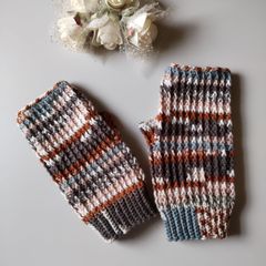 Item thumbnail for item f466b84a-cc88-49b7-98a0-c7a93220c17f