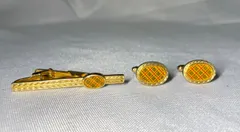 Burberry バーバリー チェックライン オーバルカフス ネクタイピン セット カフリンクス タイピン ゴールド＆イエローチェック