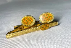 Burberry バーバリー チェックライン オーバルカフス ネクタイピン セット カフリンクス タイピン ゴールド＆イエローチェック
