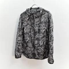 UNIQLO / ウインドブレーカー