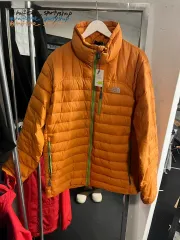 THE NORTH FACE ザノースフェイス オレンジ色 軽量ダウン