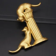 L765 JJ刻印 ブローチ 猫 キャット ゴールド デザイン コスチュームジュエリー