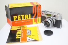 Item thumbnail for item b5837eb2-c16d-44fe-aefb-a8ccd84d31b0