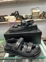 2026年最新】CHANEL サンダルの人気アイテム - メルカリ