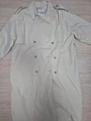 トレンチコート出品