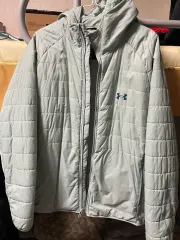 アンダーアーマー 軽量 ダウン ランニング 2XL (本日限定 出品)