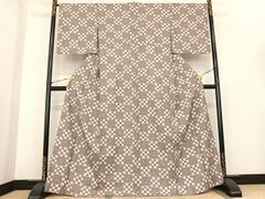 楽しいさつま絣文様　究極の細糸芸　クリーム色綿薩摩の着物 楽しいさつま絣文様 究極の細糸芸 クリーム色綿薩摩の着物 - メルカリ