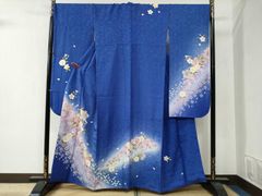 振袖 刺繍 金彩 紋意匠 牡丹 身丈172cm HKT176 - メルカリ