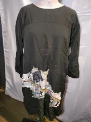 32【リメイク】和柄 古布  黒 ワンピース  チュニック ブラック トップス 羽織 薄手 重ね着  着物地 ハンドメイド  アンティーク ビンテージ 和装 着物 浴衣 手作り 和服  昭和 レトロ 婦人服  一点物 JAPAN 日本 長袖 レトロ 刺繍