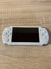 7294 PlayStation ポータブル PSP 3000 パールホワイト 動作確認済み 美品