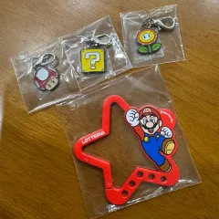 ロッテリア スーパーマリオ キーホルダー 出品