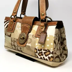 希少　COACH コーチ　バッグ　トートバッグ　パッチワーク　シグネチャー　汚れあり　ブラウン系　中古品　管理番号ARCANKO1097