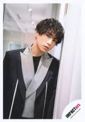 【中古】生写真(ジャニーズ) IMPACTors/横原悠毅/上半身/IMPACTors ISLAND TV プロフィール写真撮影オフショット 第1弾/公式生写真