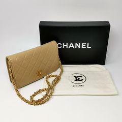 CHANEL ベージュ キルティング ショルダーバッグ - メルカリ