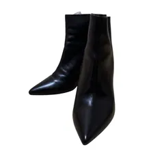 ZK34 Vero Cuoio ベロクオイオ 本革 ショートブーツ ブラック ポインテッドトゥ ピンヒール イタリア製 レディース 35サイズ
