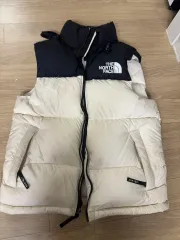 THE NORTH FACE ザノースフェイス ダウンベスト クリーム