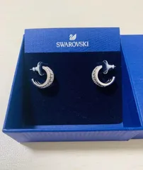 スワロフスキー Swarovski Further フープピアス